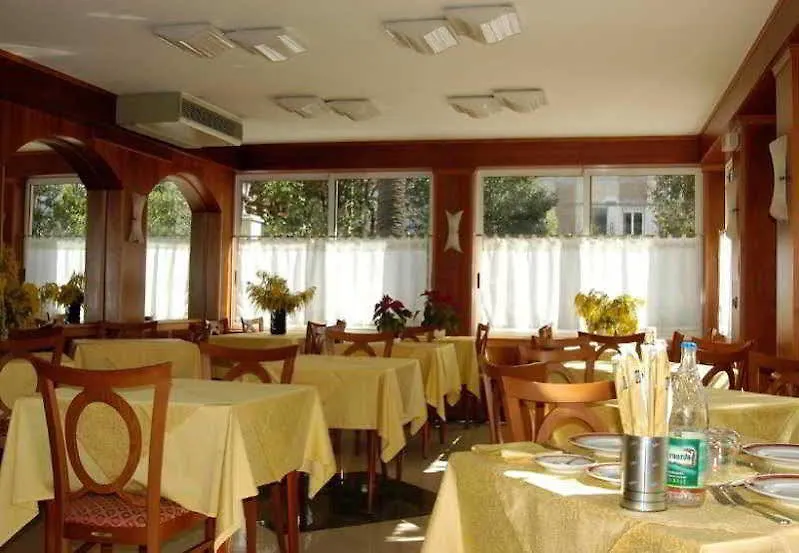 Hotel Baia Blu Alassio 3*,  Italy