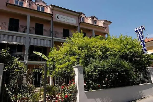 ***  Hotel Baia Blu Alassio Italy